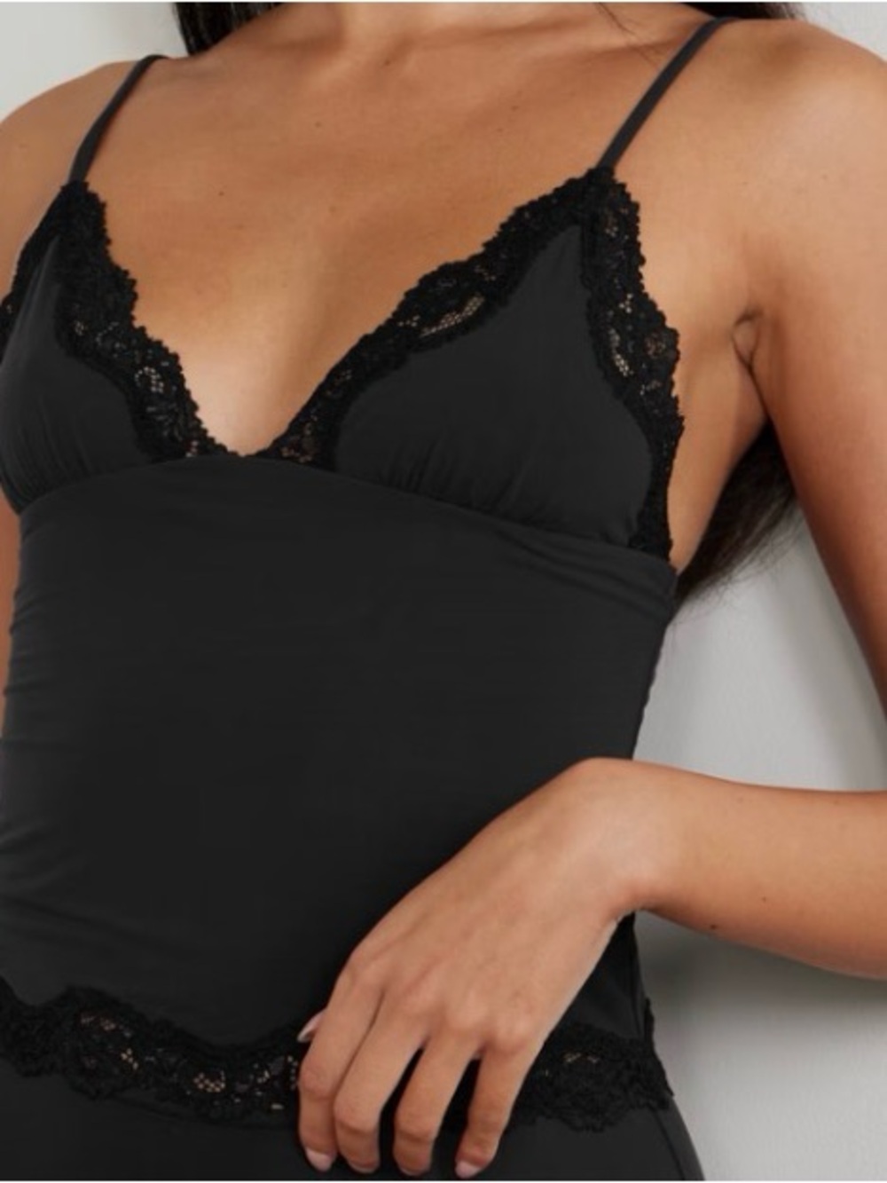 SKIMS Black Lace-Trim Camisole - Women Intimates & Sleepwear